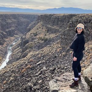 Meet your Posher, Sabrina